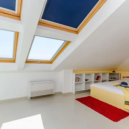 Vesna Apartment Trogir