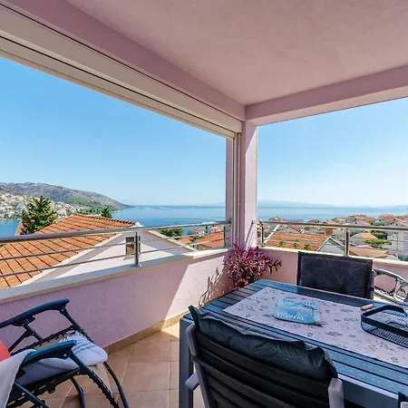 Apartment Vesna *