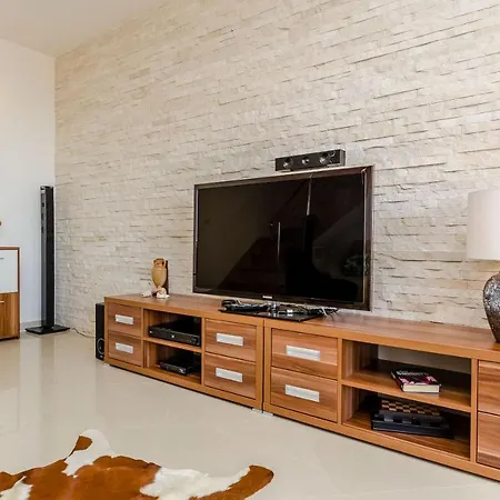Vesna Apartment