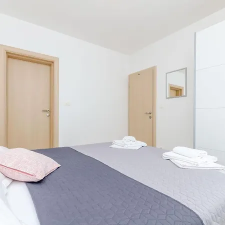 Vesna Apartment *